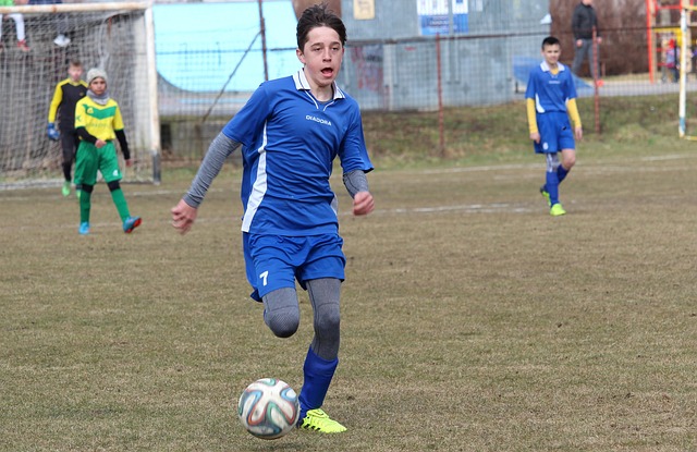 他正在挑起 他正在挑起